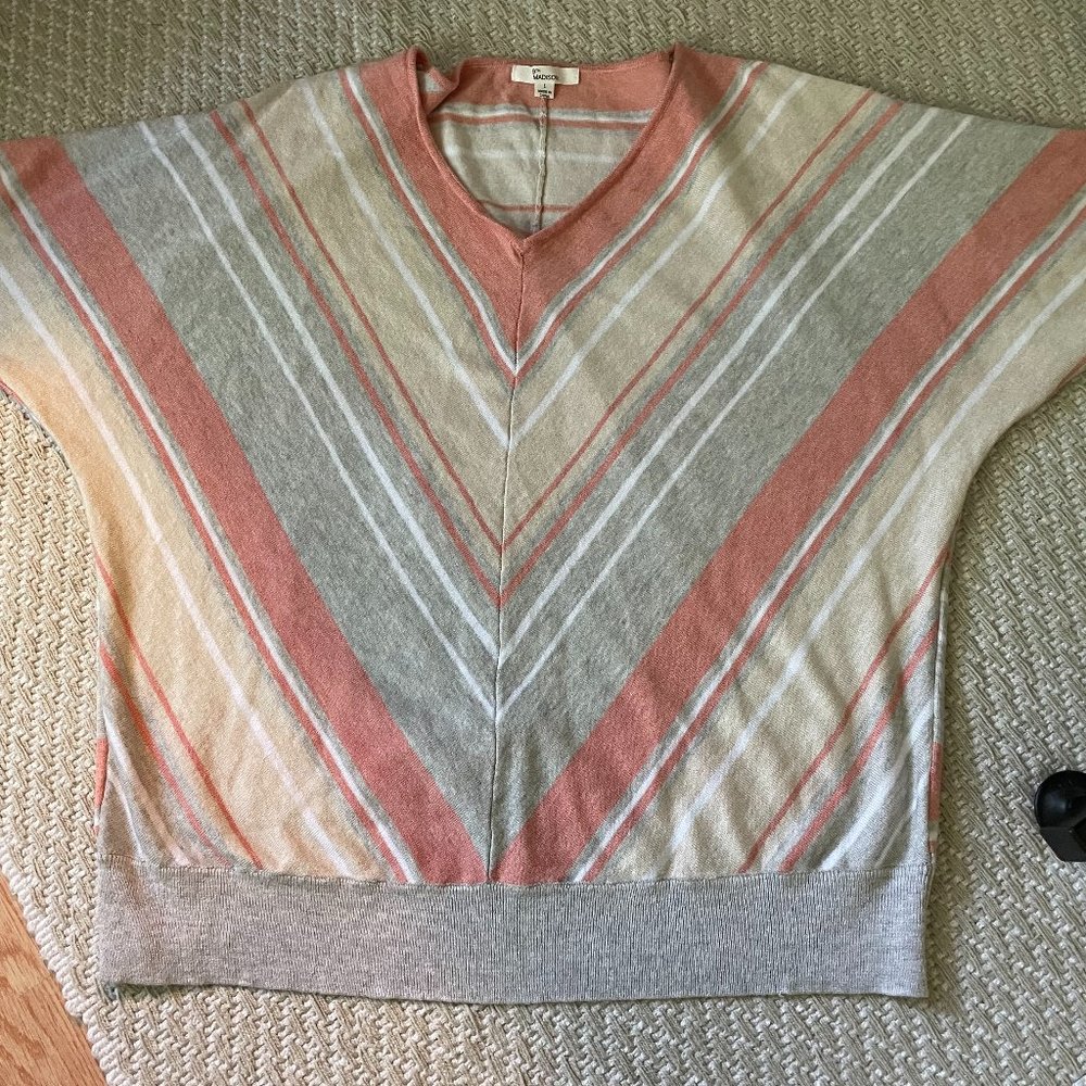 Patterned Women's Blouse